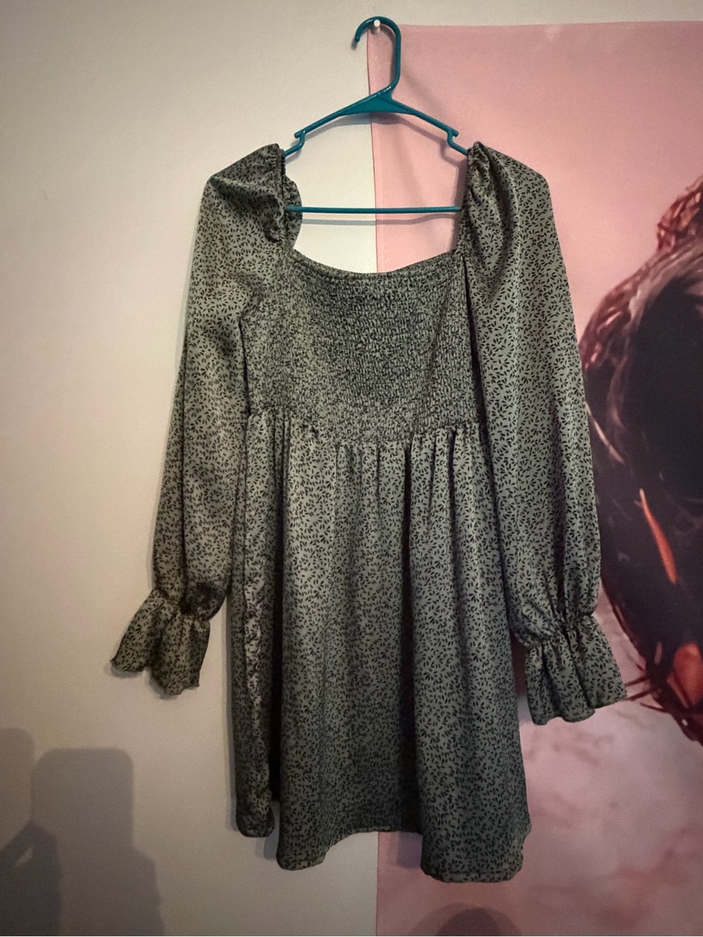 Missguided Sage Green Smocked Mini Dress with Puff Sleeves